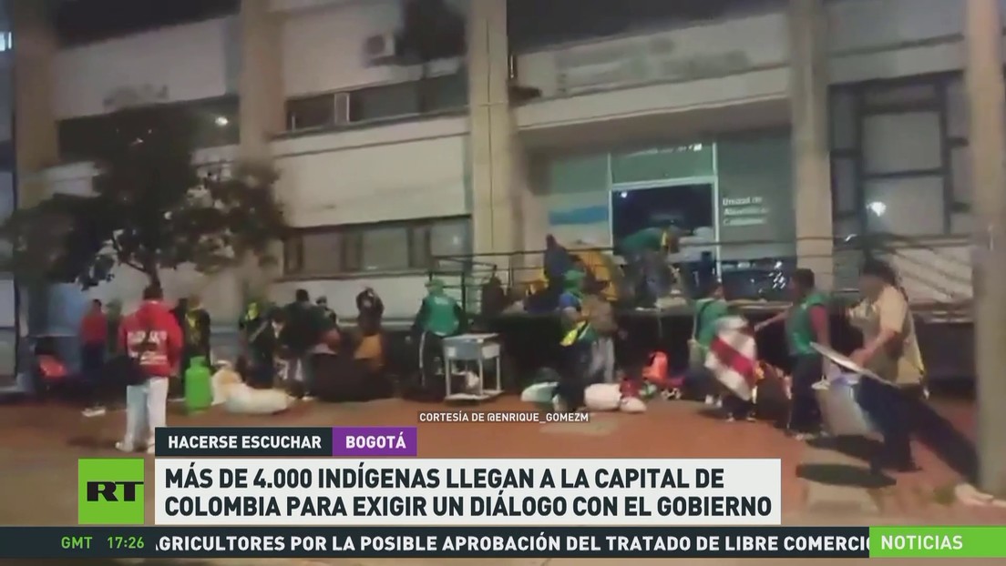 Miles de indígenas colombianos llegan a Bogotá para exigir diálogo con el Gobierno