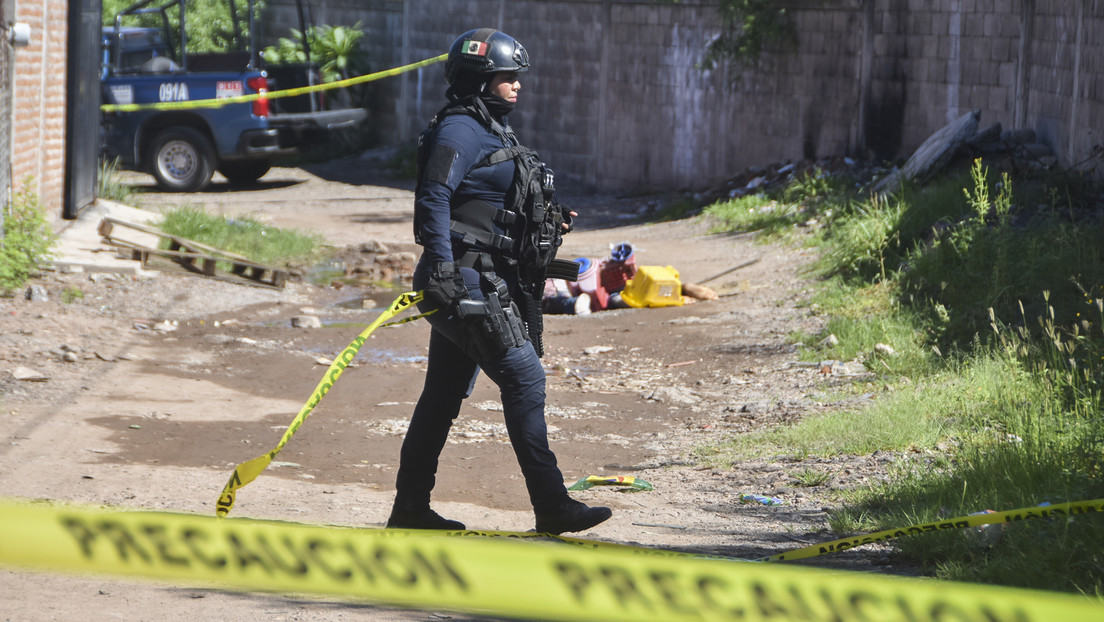 Asaltan en México un cuartel policial y roban 26 armas