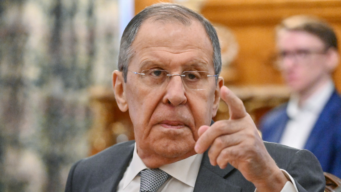 Lavrov: En la OSCE mantienen un "silencio sepulcral" sobre las acciones de Kiev