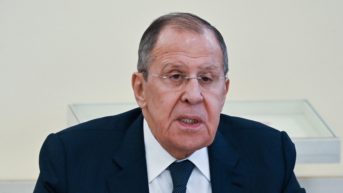 Lavrov hace un repaso de lo que decía Zelenski sobre el idioma ruso antes y después de llegar al poder