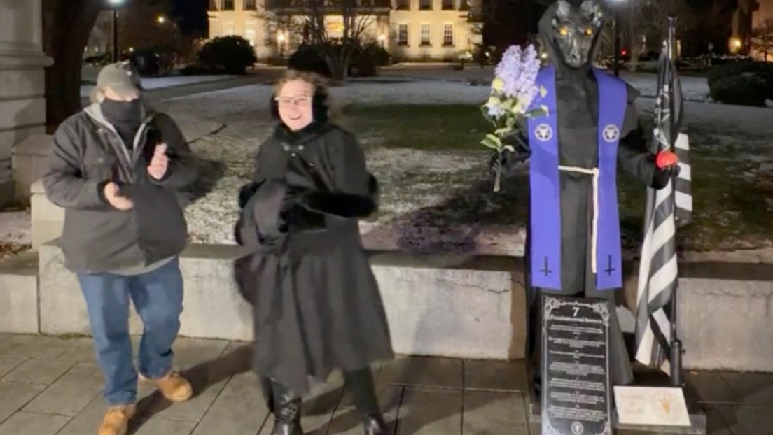 Una ciudad de EE.UU. permite al Templo Satánico unirse a su belén navideño