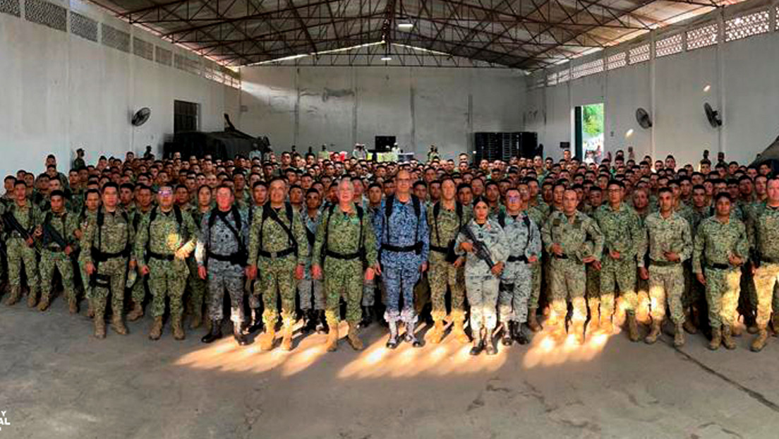 Secretario de Defensa de México pide denunciar a militares "traidores" vinculados al crimen