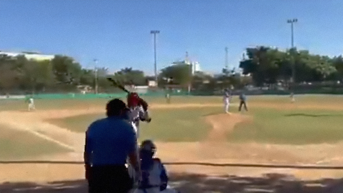 VIDEO: Tiroteo interrumpe un partido de béisbol infantil en Sinaloa