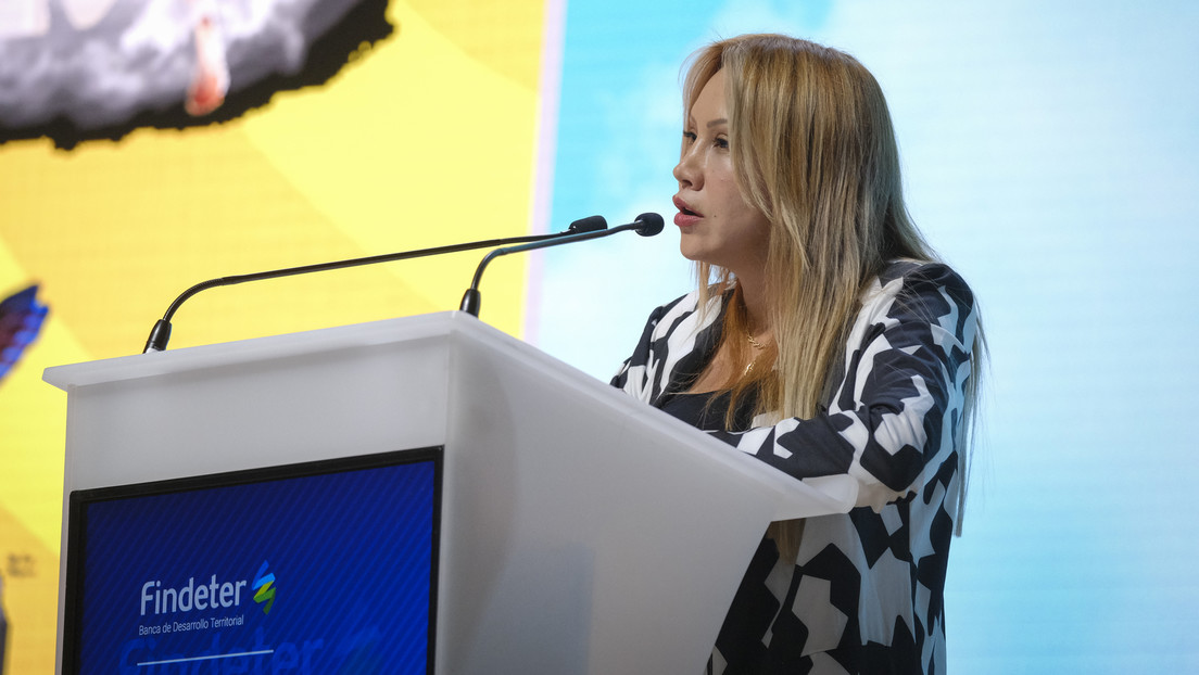 Jueza envía a prisión a exconsejera de Petro por escándalo de corrupción