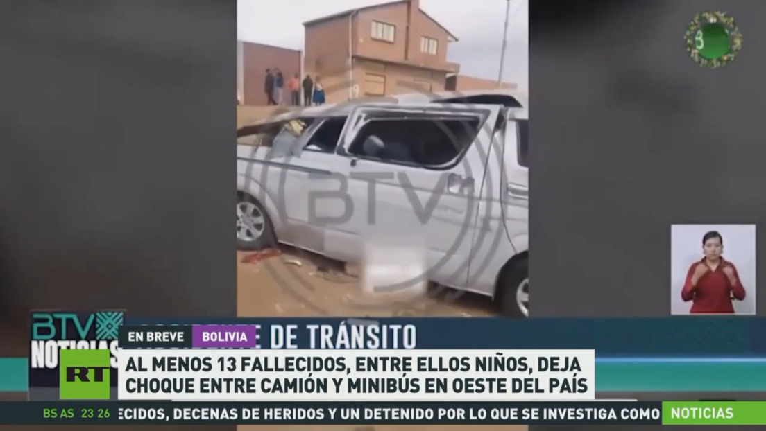 Al menos 13 fallecidos, entre ellos niños, deja un choque entre un camión y un minibús en el oeste de Bolivia