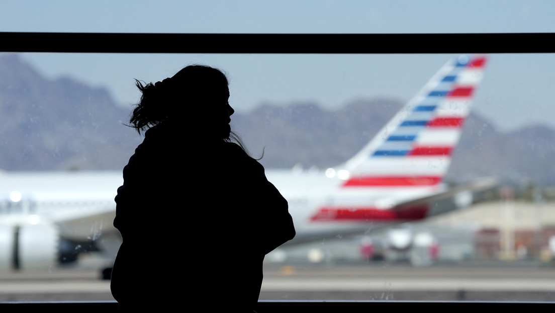 Todos los aviones de American Airlines están en tierra