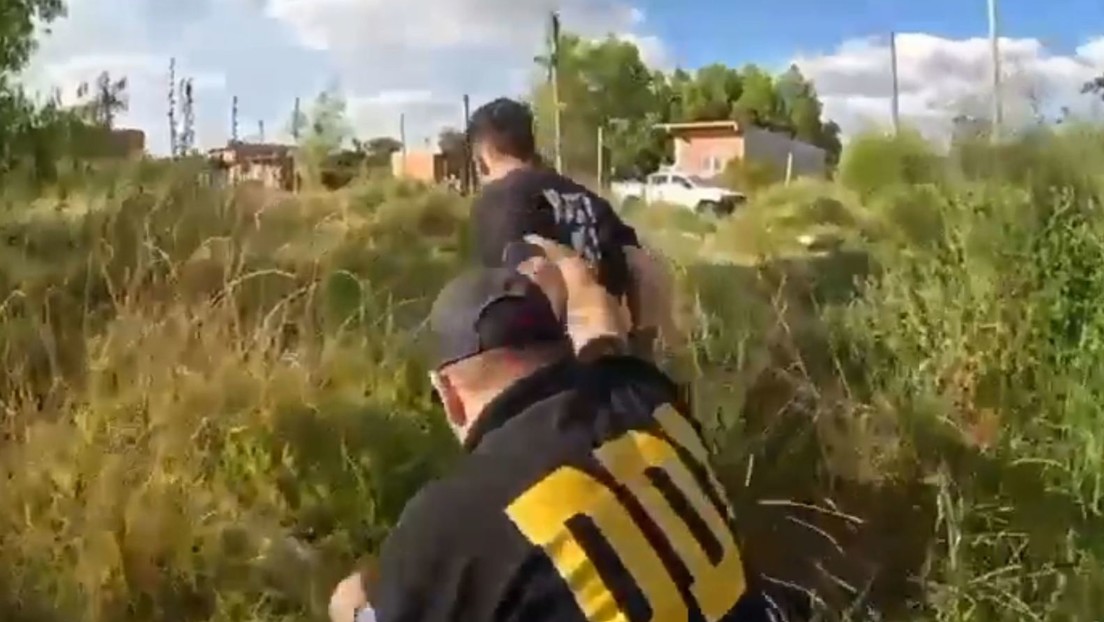 VIDEO: Presunto sicario acusado de 20 homicidios vinculados al narco es capturado en Argentina