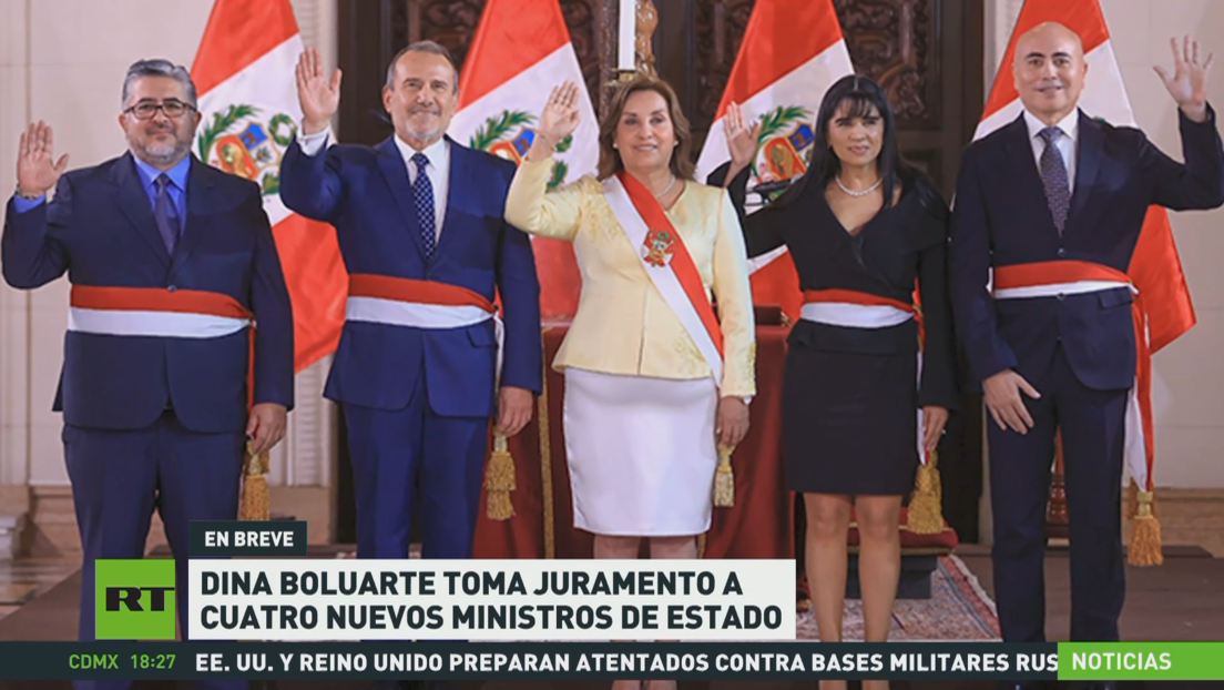 Dina Boluarte toma juramento a 4 nuevos ministros de Estado