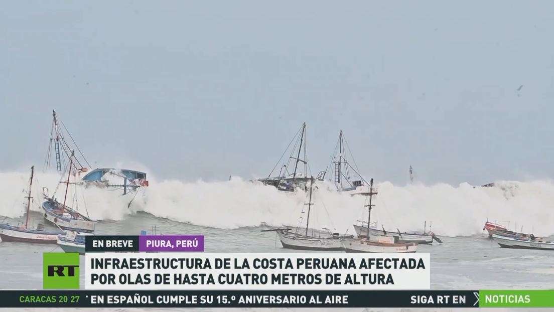 Infraestructura de la costa peruana afectada por olas de hasta cuatro metros de altura