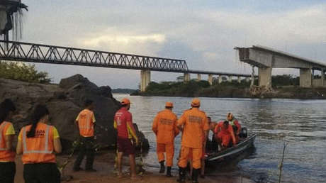 Alerta en Brasil por riesgo de derrame de productos tóxicos tras el colapso de un puente