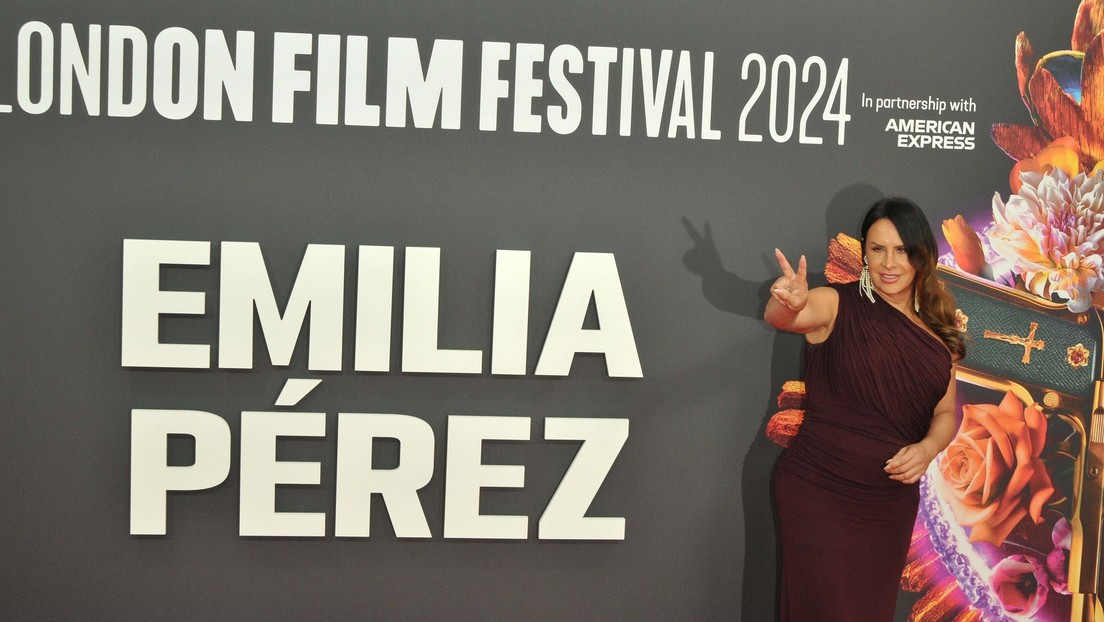 "Racista" y "colonialista": crecen críticas, repudio y memes contra la película 'Emilia Pérez'