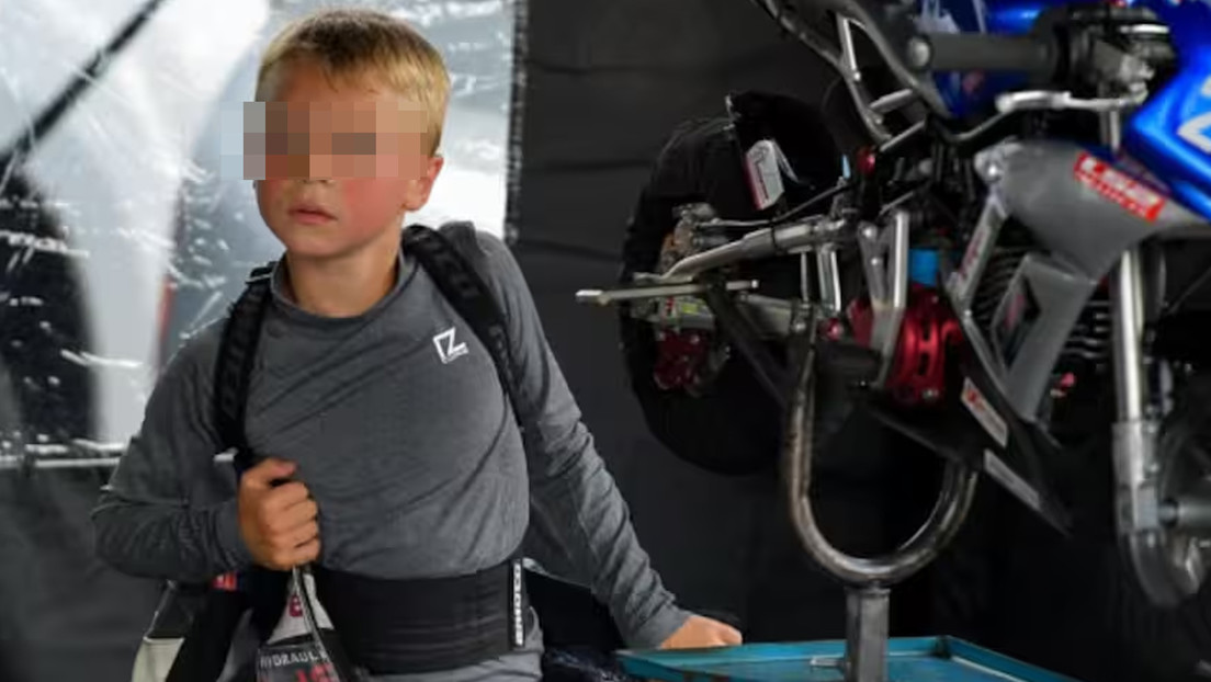 El motociclismo se estremece con la muerte de un piloto de 7 años, primo de Collin Veijer