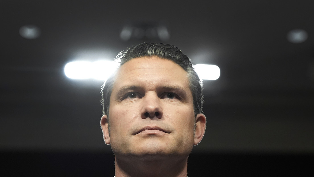 El Senado de EE.UU. confirma a Pete Hegseth como jefe del Pentágono