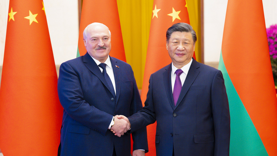 "Una asociación de todos los tiempos": Xi felicita a Lukashenko por su victoria en las presidenciales