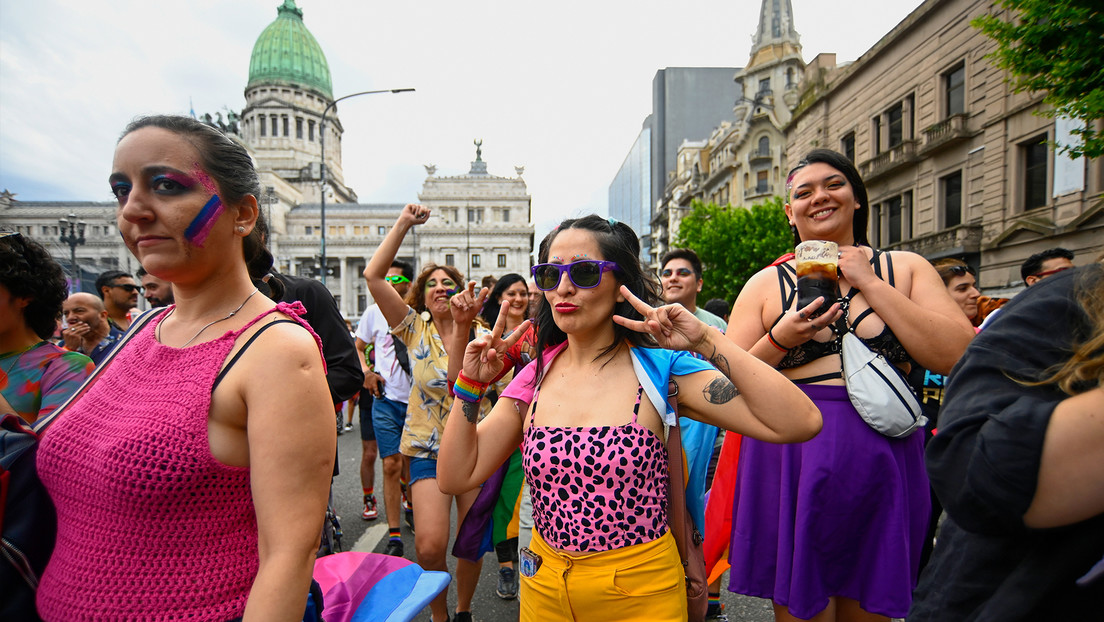 "Es una marcha política": Desacreditan protestas contra el discurso 'antiwoke' de Milei