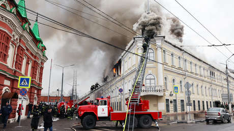 VIDEOS: Se incendia un hospital militar en Rusia