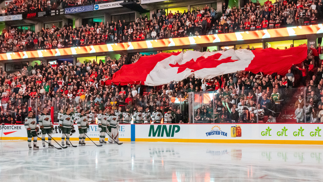 VIDEO: Hinchas canadienses abuchean el himno de EE.UU. durante un partido de hockey