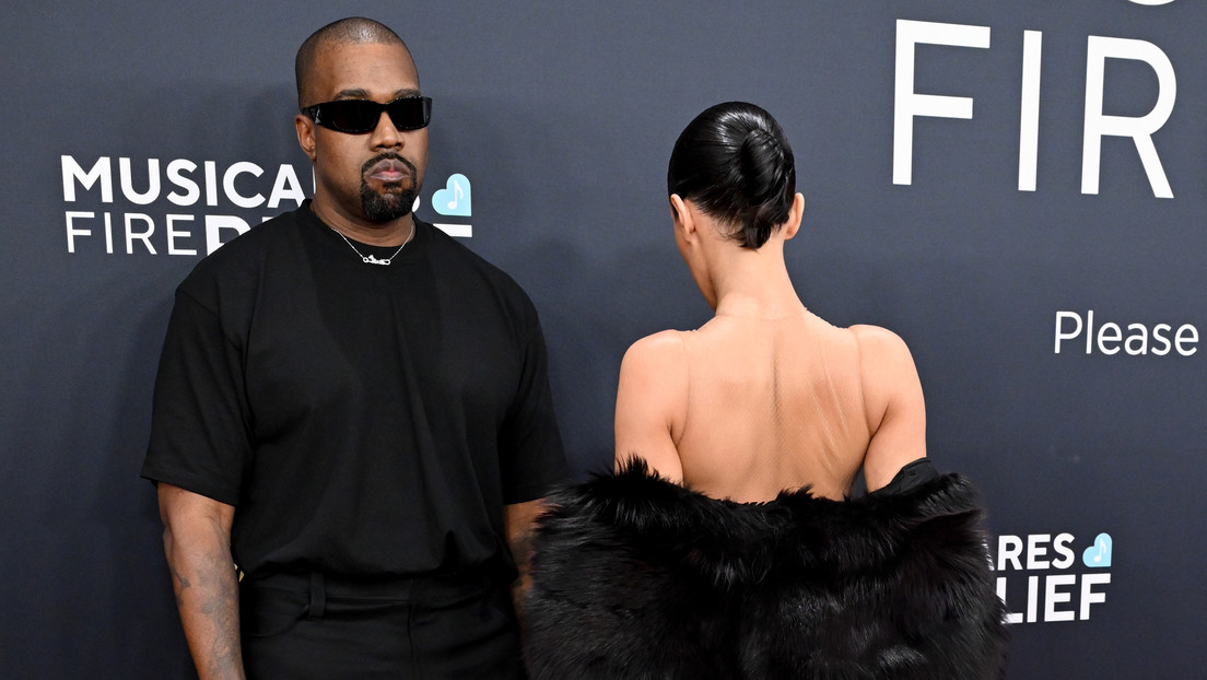 Kanye West pierde millonario contrato tras escándalo en los Grammy