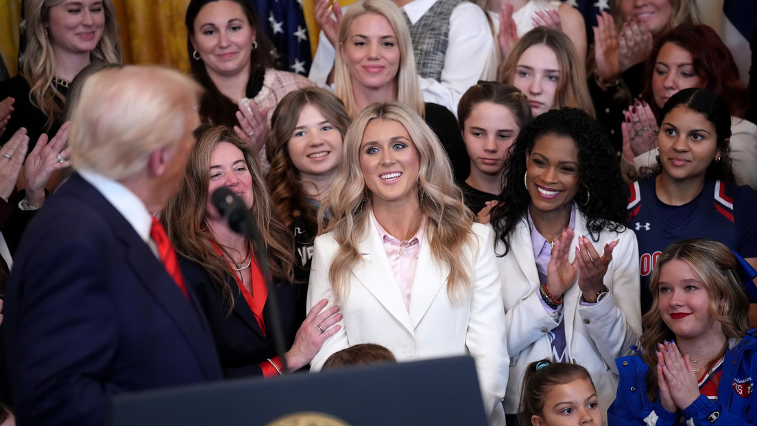 Trump termina "la guerra al deporte femenino" y prohíbe a hombres participar en competiciones de mujeres