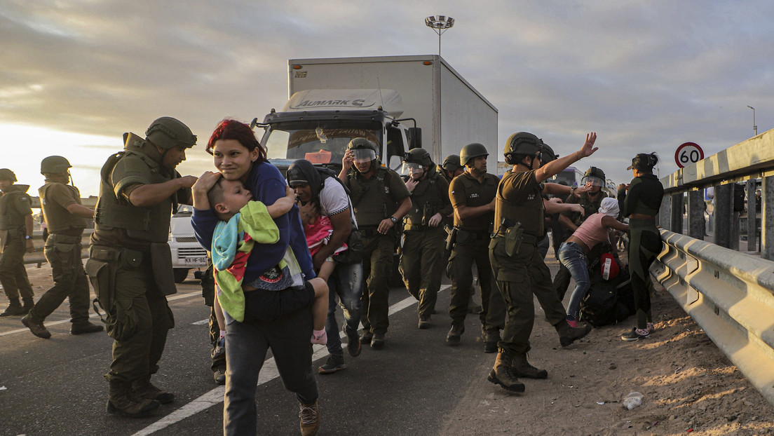 Un país suramericano se aproxima a un "máximo histórico" de emigración