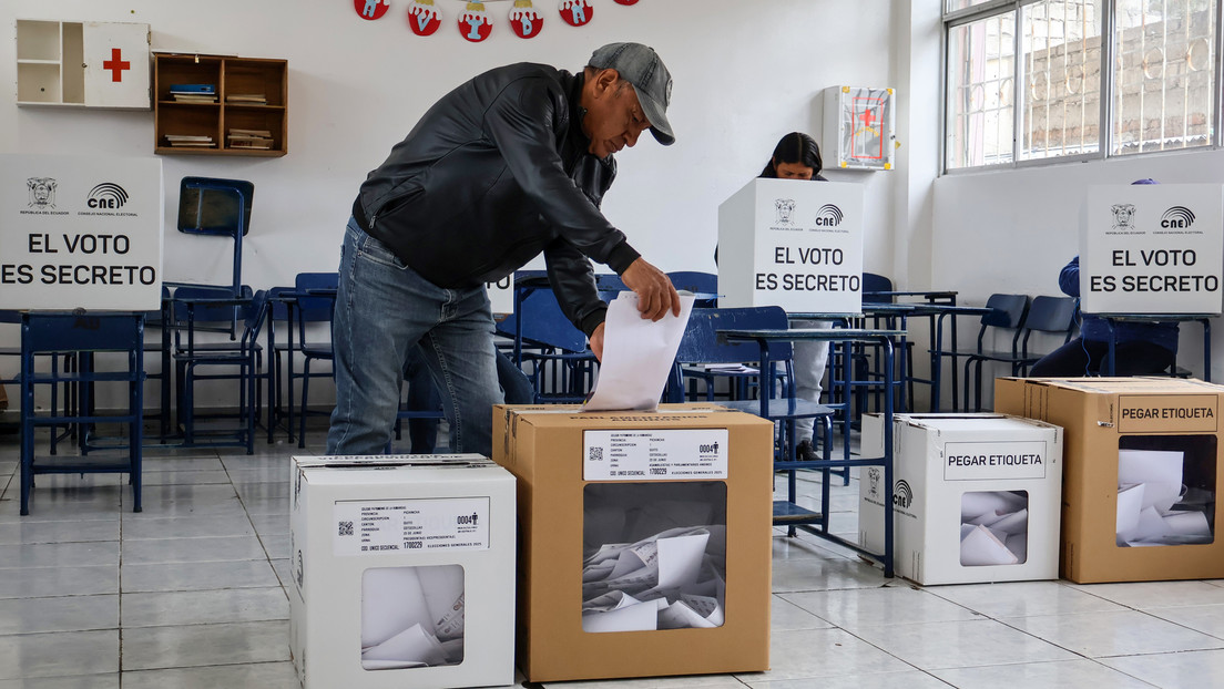 Mano de seda para conquistar a un viejo adversario: el reto del correísmo en Ecuador