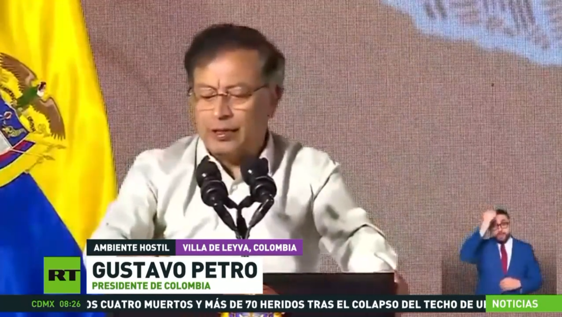 Petro arremete contra la prensa y la élite por criticar la gestión sobre los inmigrantes deportados