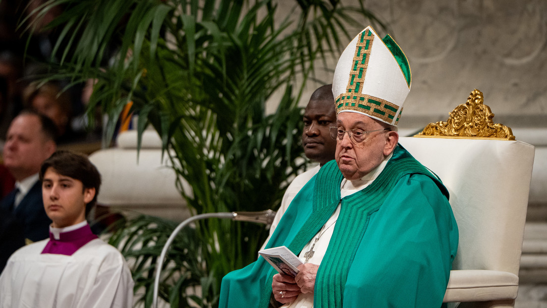 El papa Francisco ha sufrido una crisis respiratoria y ha necesitado una transfusión de sangre