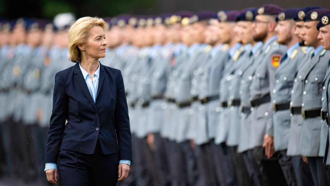 "Rearmar Europa": Ursula von der Leyen, más 'von der Guerren' que nunca