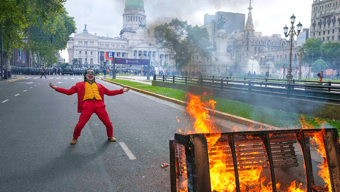 De la represión a la tesis del golpe de Estado: Las dos caras de las encendidas protestas en Argentina