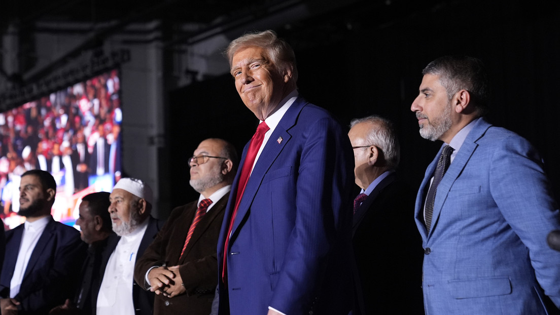 La bizarra anécdota de Trump sobre los imanes: les preguntó por las "38 vírgenes" porque no querían morir