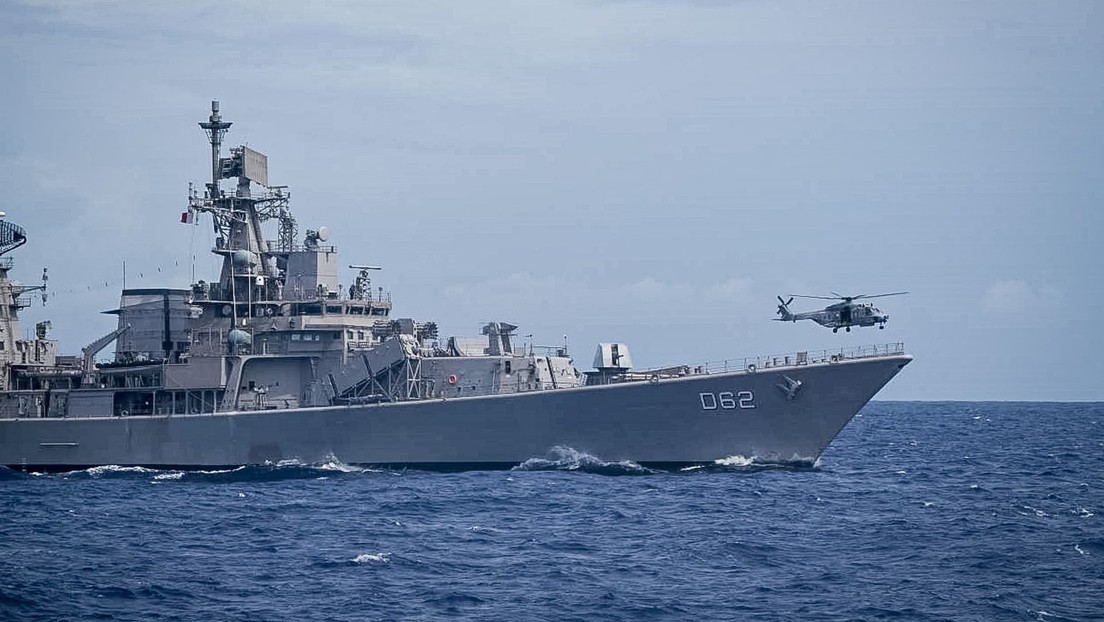 India envía hacia Pakistán buques de guerra con misiles de crucero supersónicos