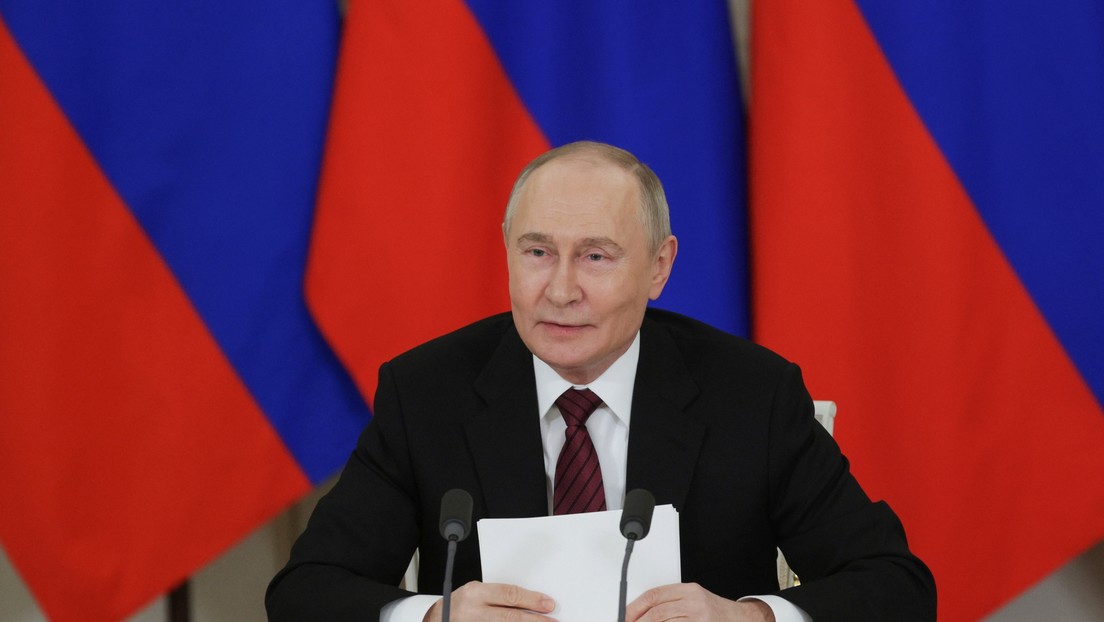 Putin propone reiniciar negociaciones directas con Ucrania en Estambul