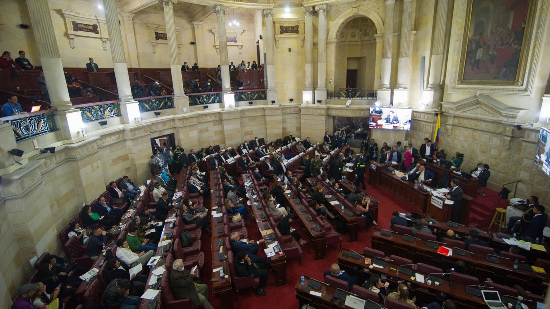 Senado colombiano rechaza la consulta popular de Petro