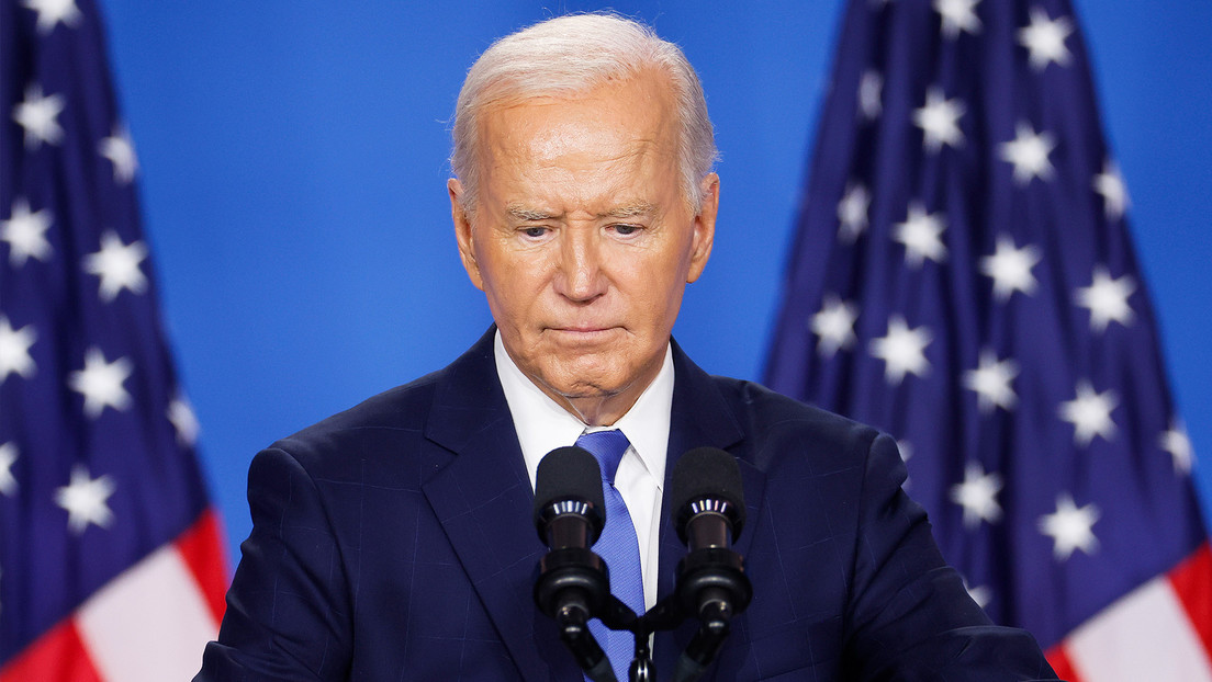 Reportan que el equipo de Biden utilizó efectos especiales para encubrir sus tropiezos