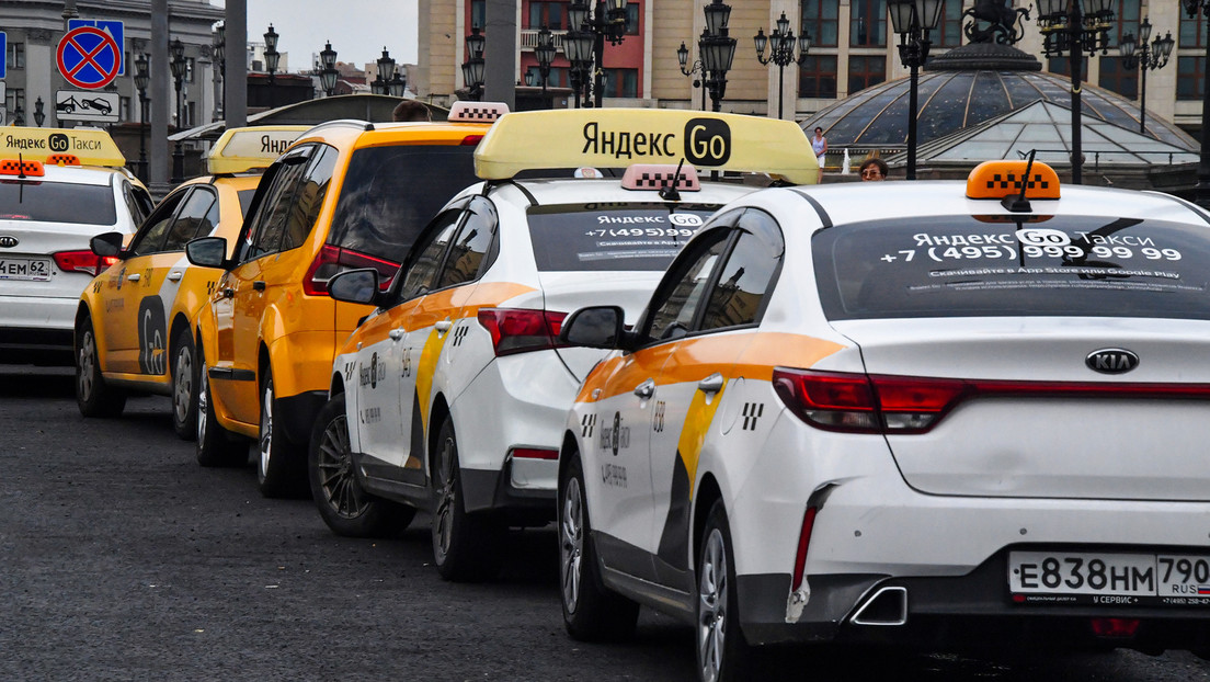 Putin firma una nueva ley de taxis 'hechos en Rusia'