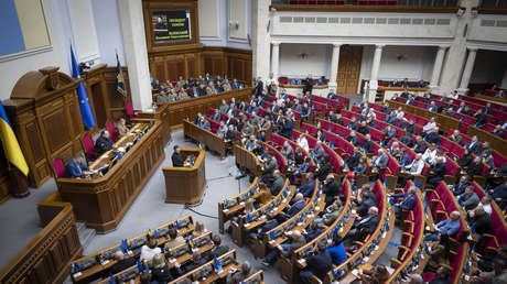 La amenaza de Zelenski a los diputados que no apoyen el acuerdo sobre minerales con EE.UU.