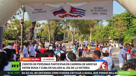 Cientos de personas participan en la carrera de amistad entre Rusia y Cuba