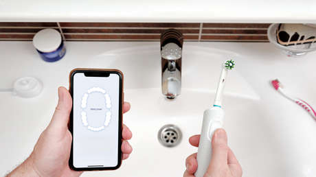 Cepillo de dientes eléctrico delata a un hombre que engañaba a su esposa