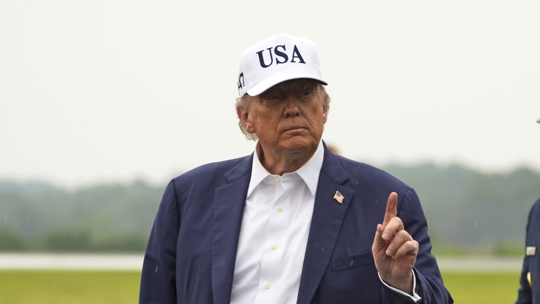 Trump: Ucrania dio a Rusia una razón para "bombardearla hasta el infierno"