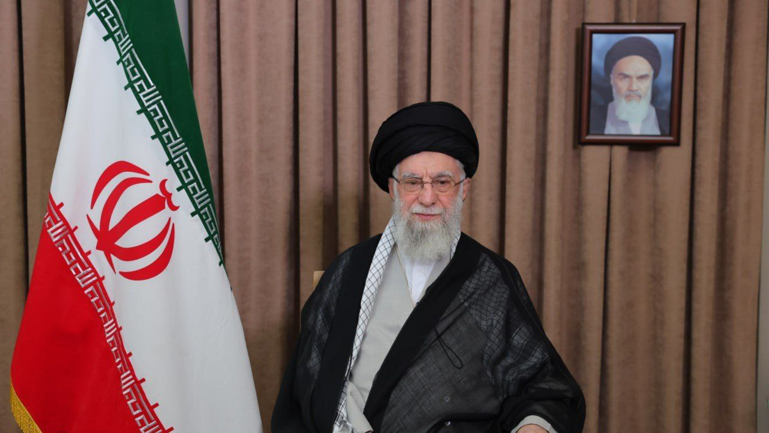 El líder supremo de Irán amenaza a Israel