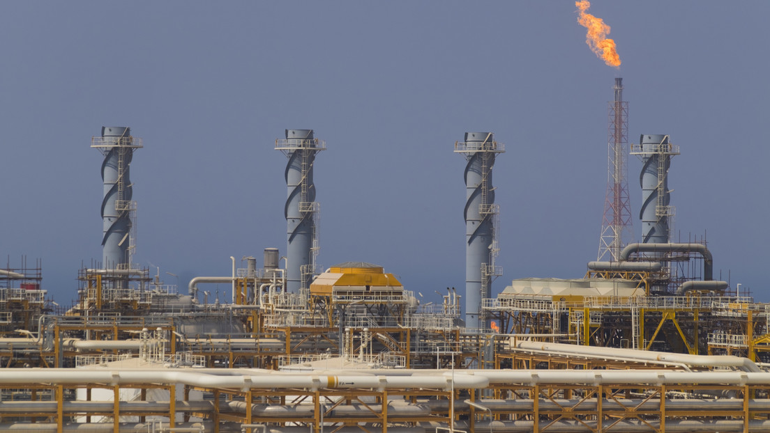 VIDEO: Israel ataca instalaciones de petróleo y gas de Irán
