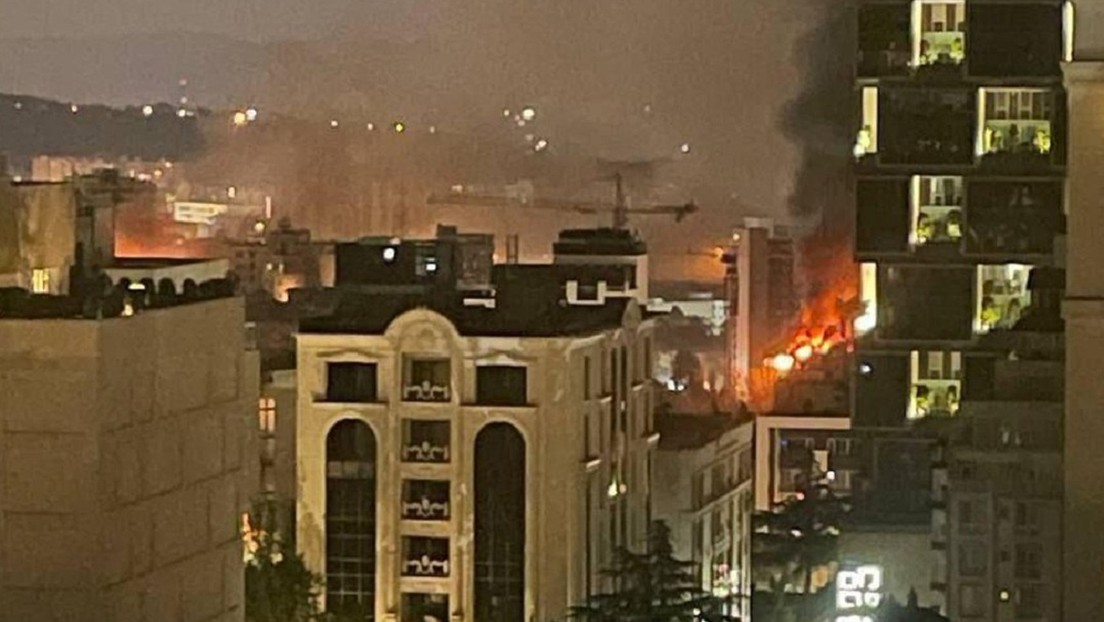 Israel bombardea el Ministerio de Defensa de Irán