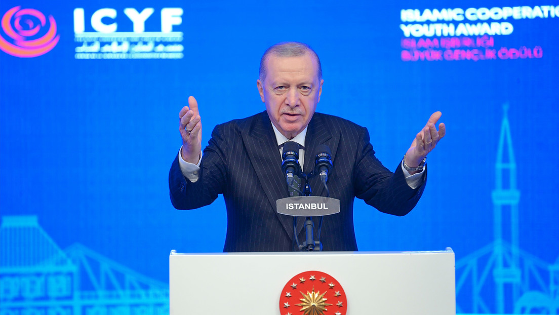 Erdogan: Israel se queja de daños a sus hospitales, pero ha atacado más de 700 en Gaza