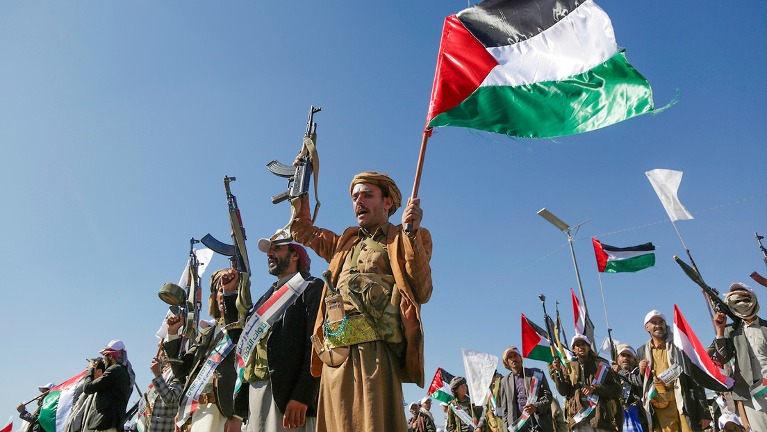 "Lucharemos codo a codo con Irán": Hutíes ponen fin a la tregua con EE.UU. para apoyar a Teherán