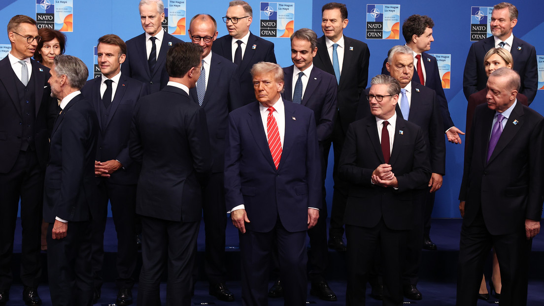 "El principal contenido de la cumbre de la OTAN es el lametón de los europeos a Donald Trump"