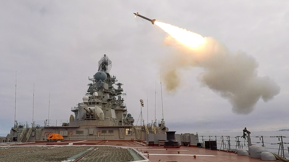 Rusia ataca con misiles hipersónicos objetivos del complejo militar-industrial de Ucrania
