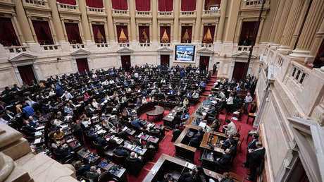 Diputados de Argentina aprueban un aumento de 7,2 % para jubilados