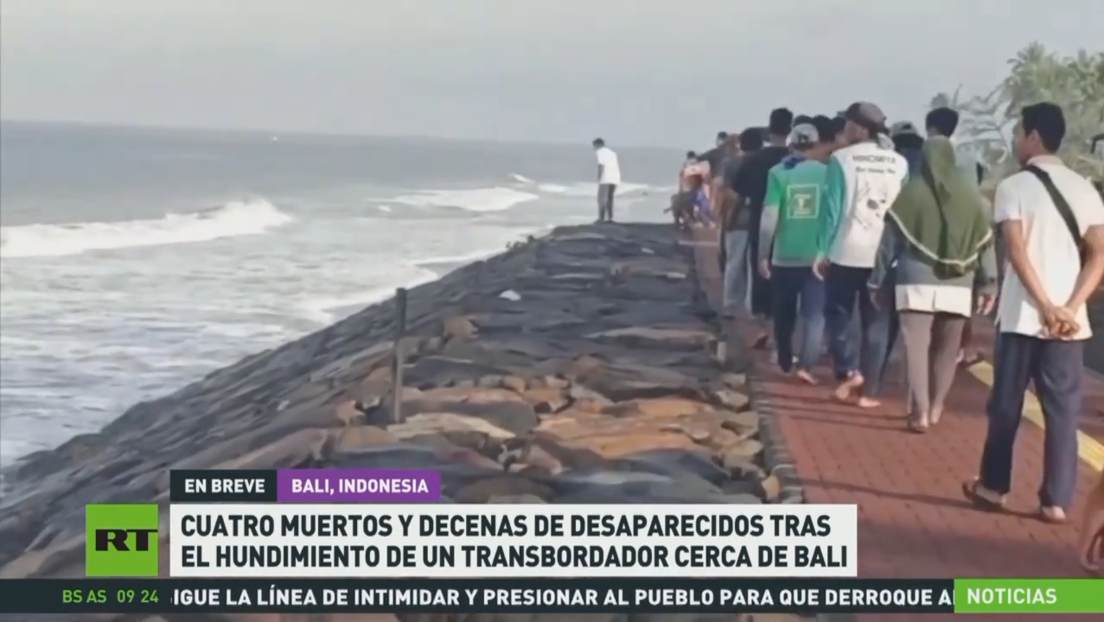 Cuatro muertos y decenas de desaparecidos tras hundimiento de un transbordador cerca de Bali