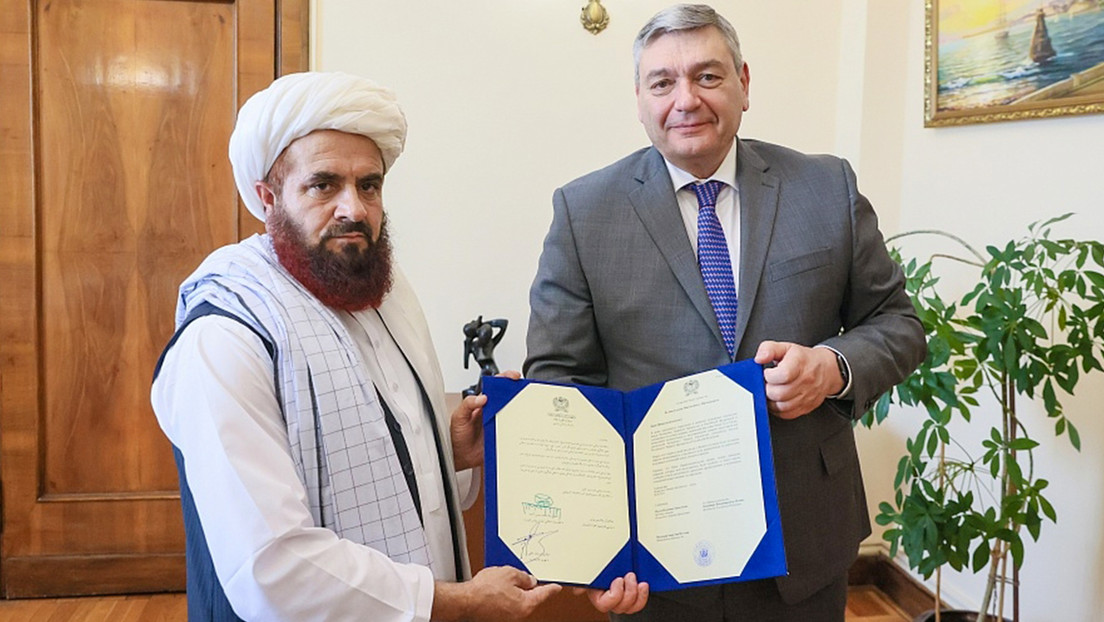 Moscú reconoce oficialmente el Emirato Islámico de Afganistán