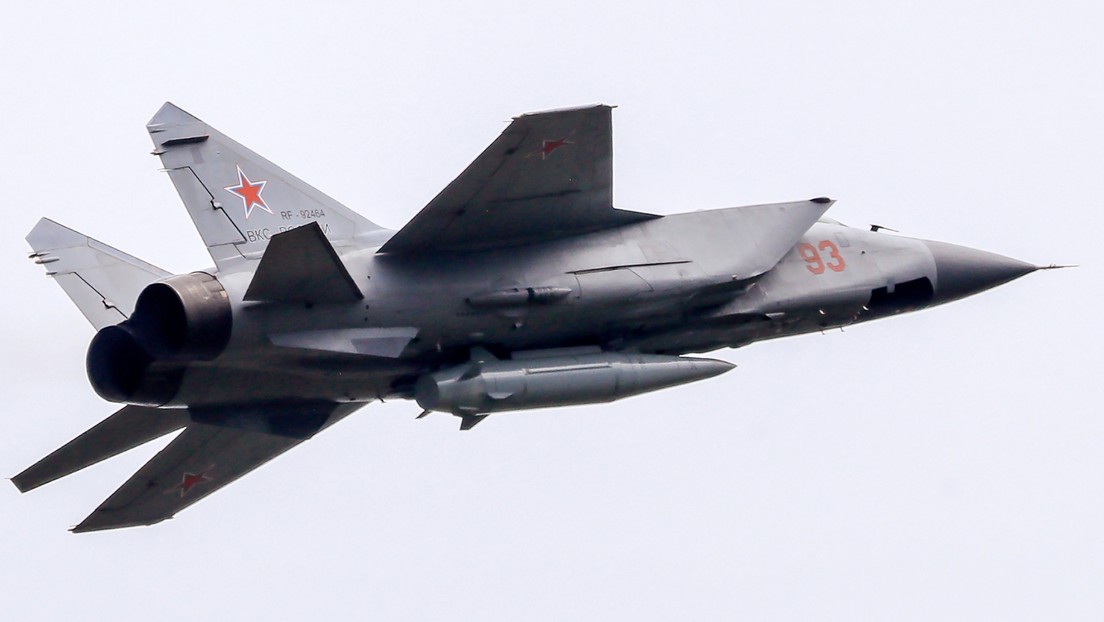 Masivo ataque de Rusia con misiles hipersónicos Kinzhal y drones contra aeródromos ucranianos
